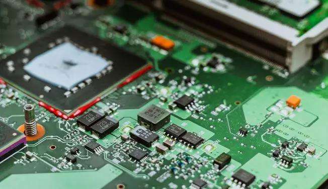 ShenZhen HaoQiCore introduction: the four major production processes of PCBA