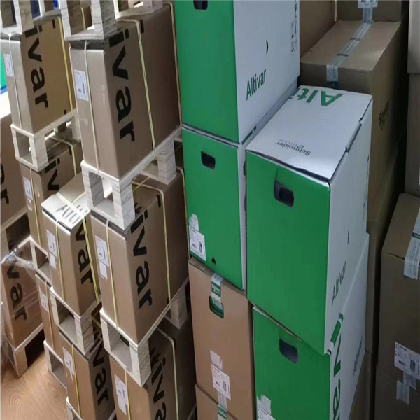 CY7C1565KV18-450BZXC